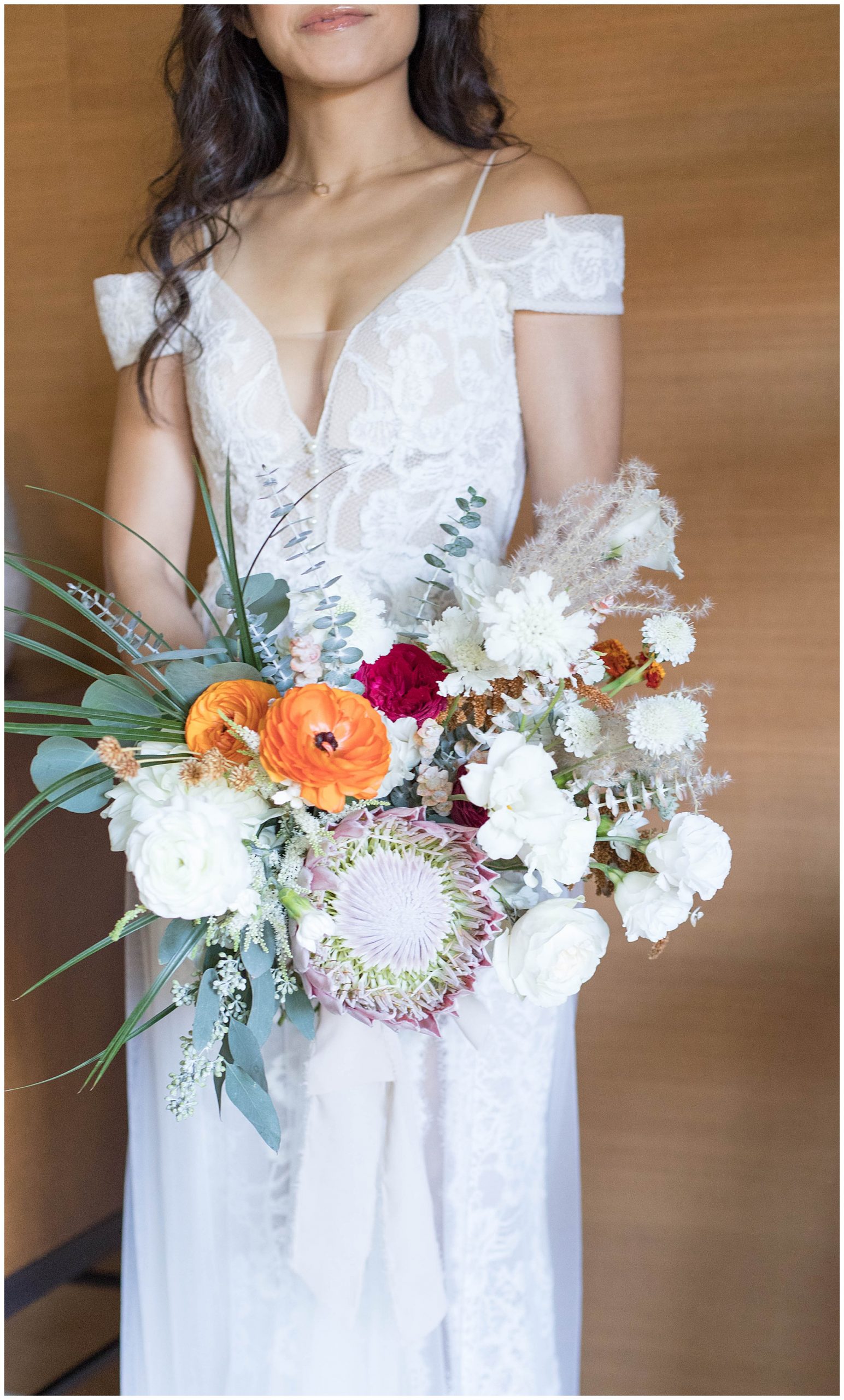 wedding bouquet by the dainty lion