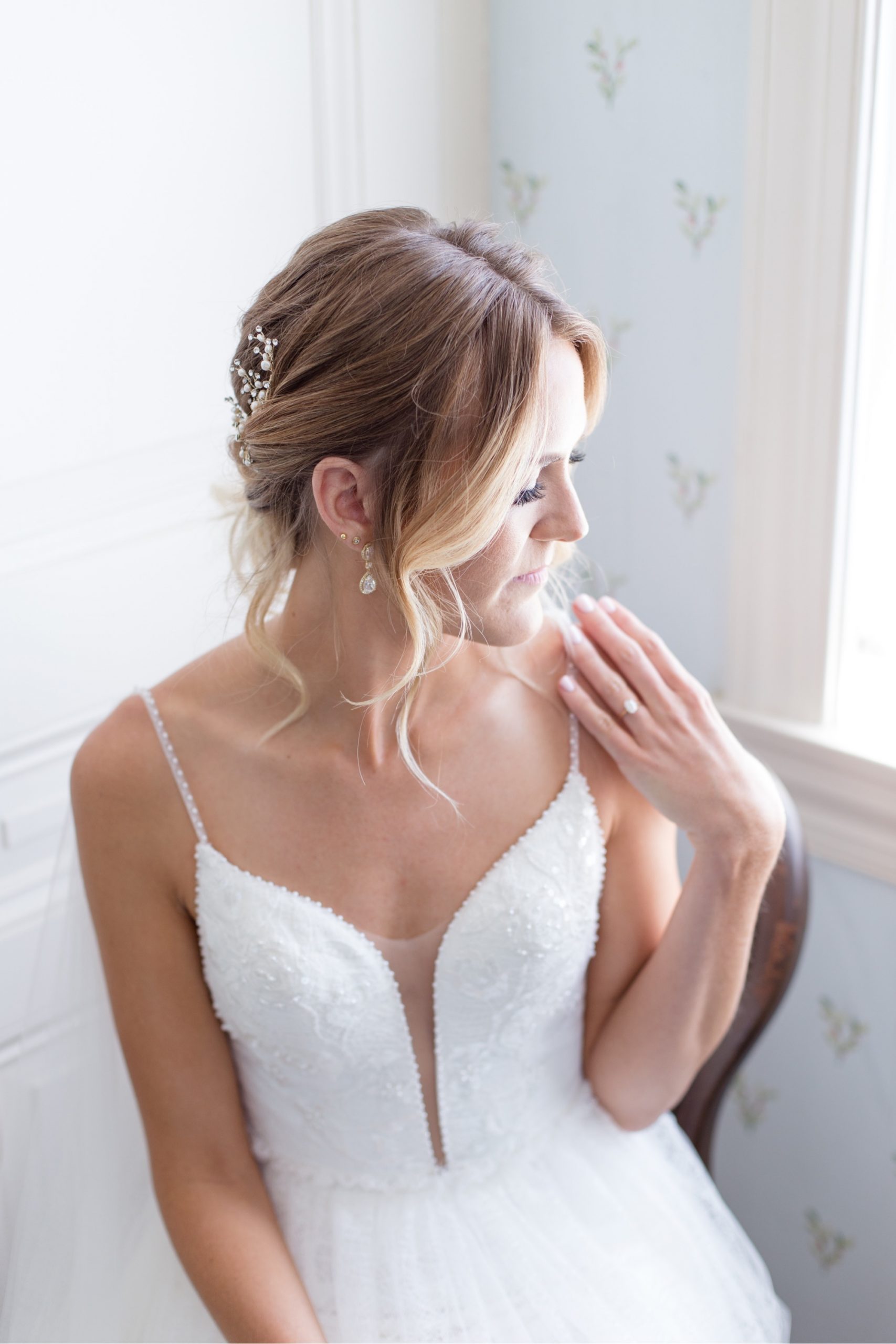 bride in her getting ready room