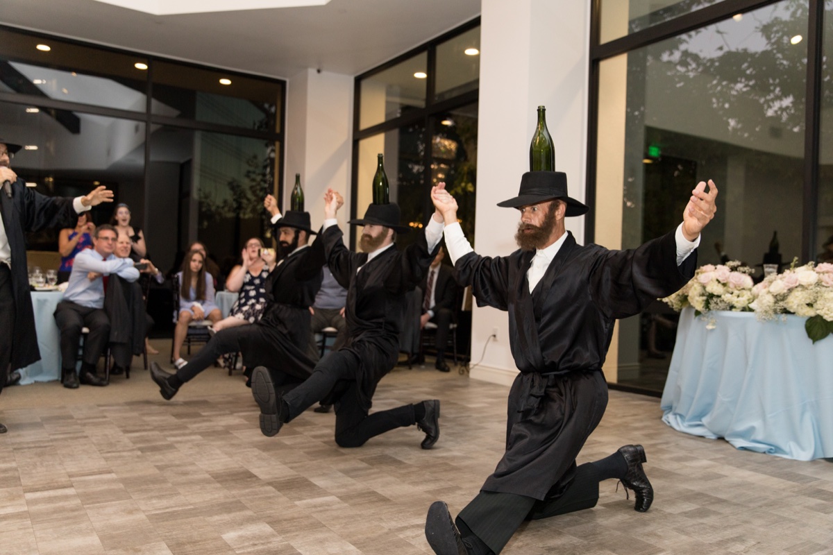 dancing rabbi jewish wedding