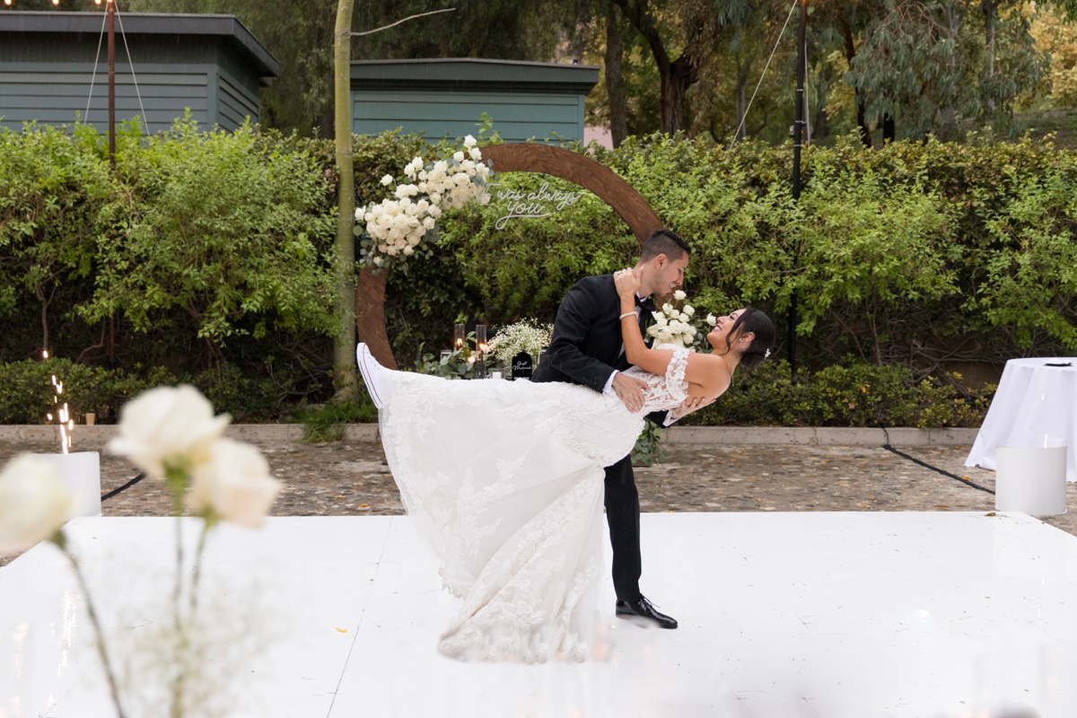 Hummingbird Nest Ranch Wedding reception