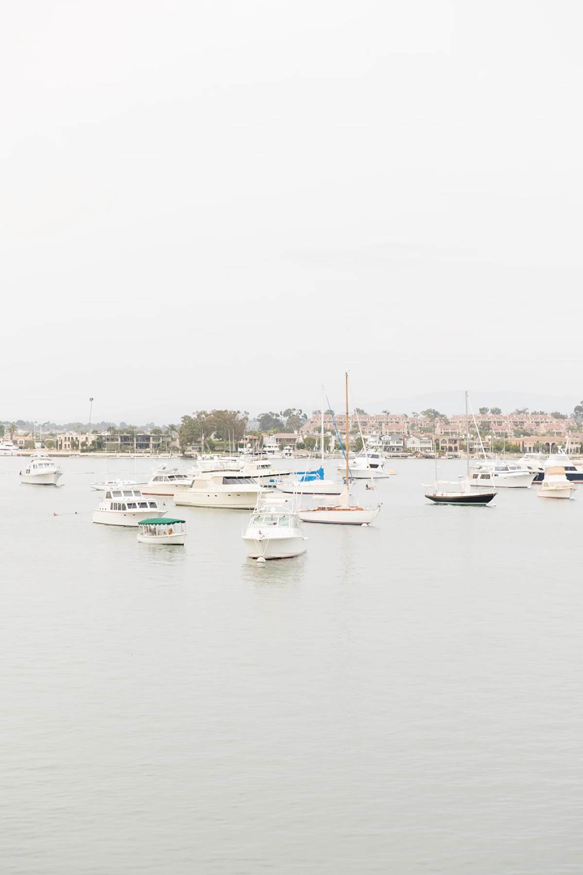 newport harbor yacht club wedding 