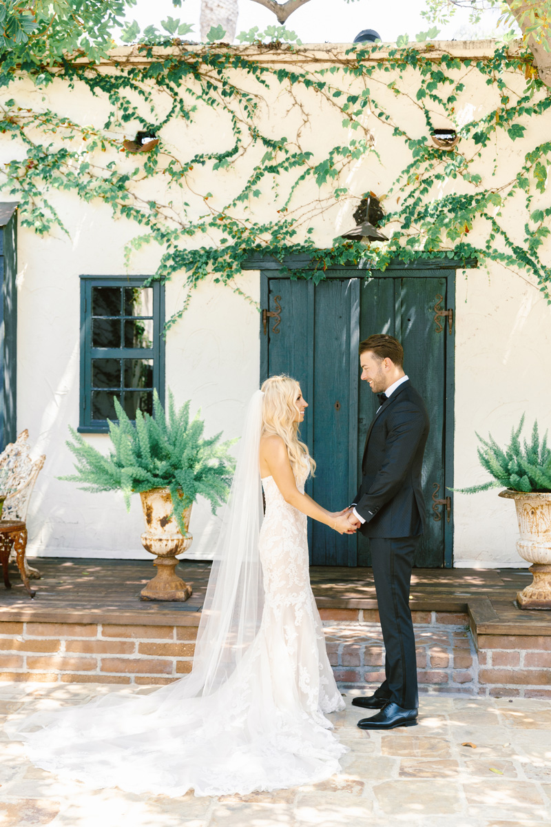 Bridal portraits at villa san juan capistrano 