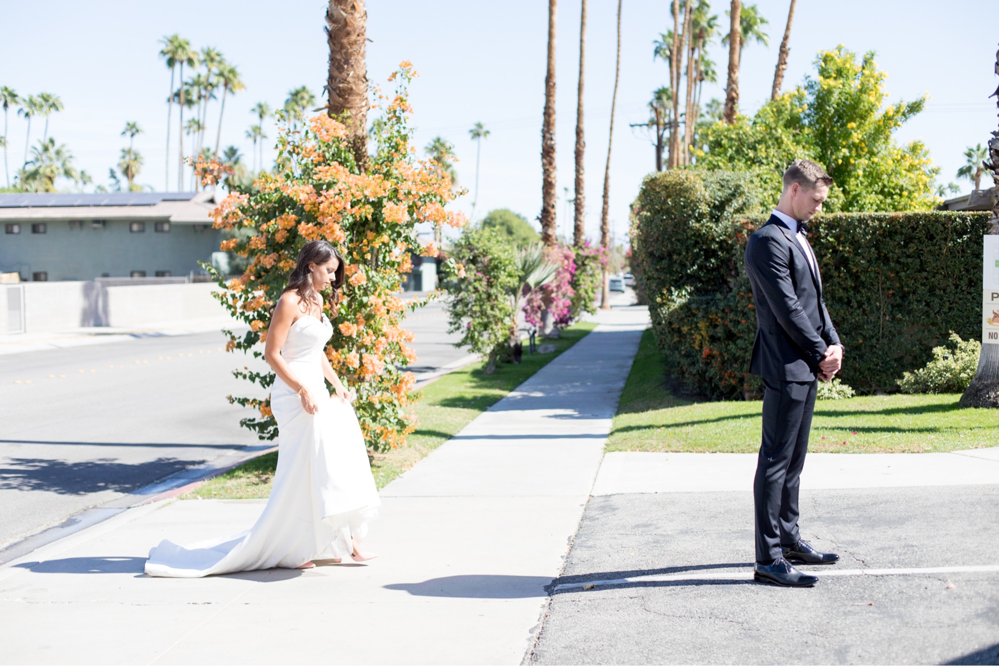 first look at joshua tree wedding 