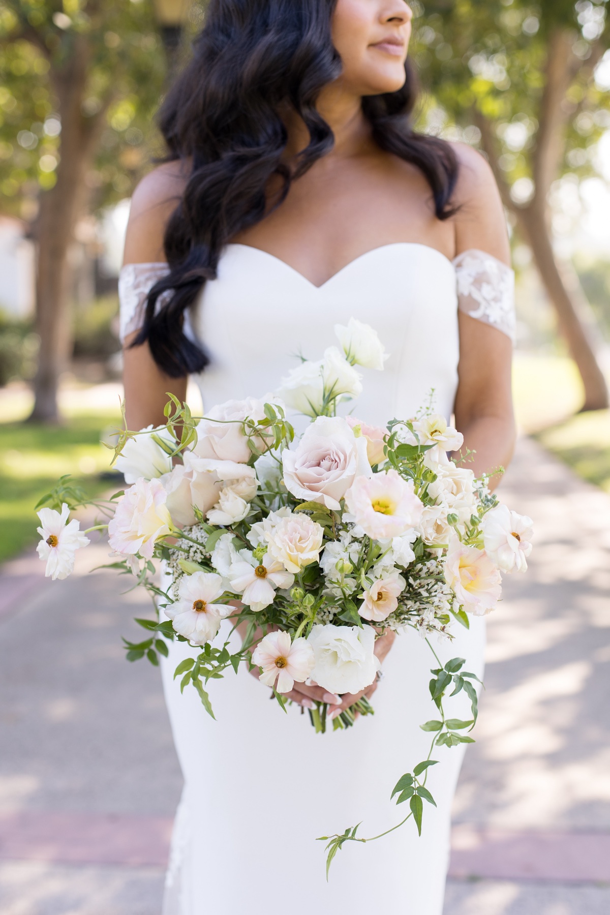 lily roden floral studio bridal bouquet